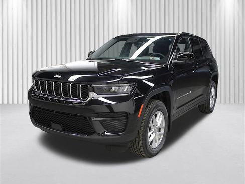 New 2026 Jeep Grand Cherokee Laredo X AWD/4WD image 8