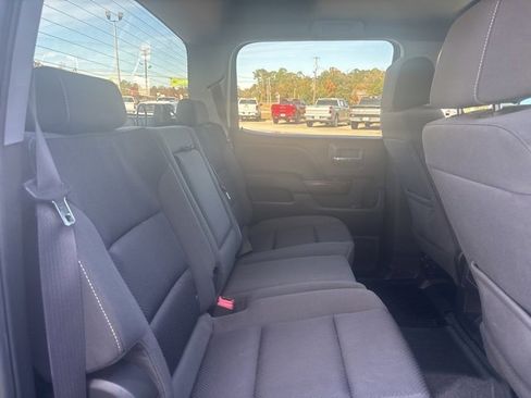 Used 2017 GMC Sierra 1500 SLE image 19