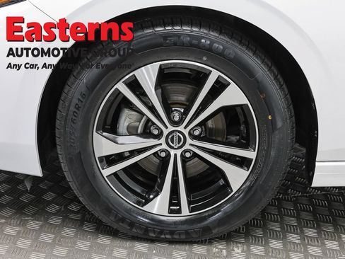 Used 2023 Nissan Sentra SV FWD image 31