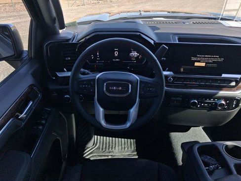 New 2026 GMC Sierra 1500 SLE w/ Preferred Package image 13