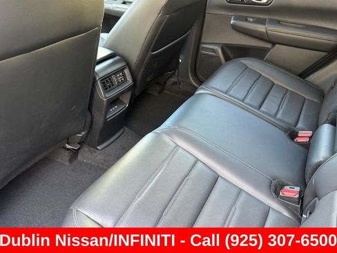 Used 2025 Honda CR-V EX-L image 15