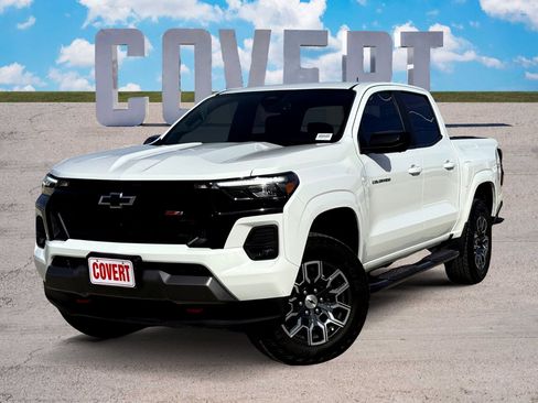 Used 2024 Chevrolet Colorado Z71 w/ Z71 Convenience Package 2 image 1