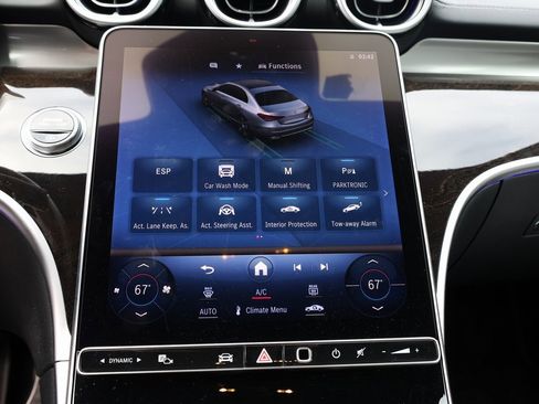 Used 2023 Mercedes-Benz C 300 Sedan image 30