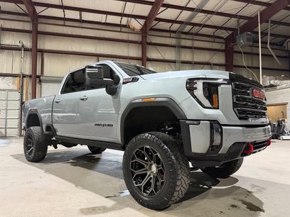 Used 2024 GMC Sierra 2500 AT4 w/ AT4 Preferred Package