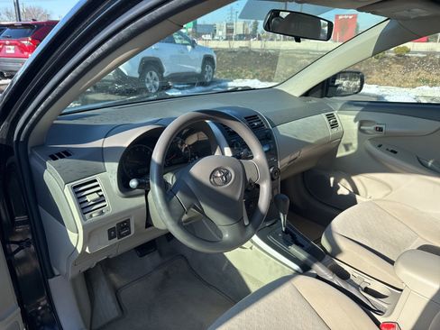 Used 2009 Toyota Corolla LE image 11