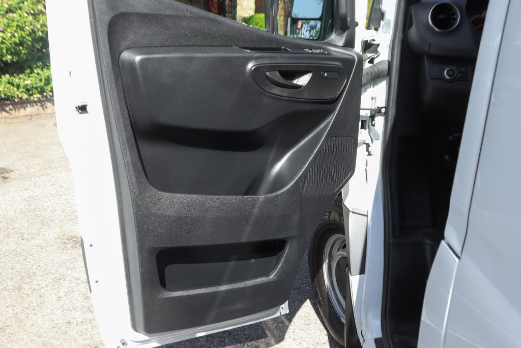 Used 2026 Mercedes-Benz Sprinter 2500 image 18