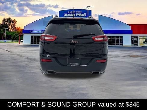 Used 2017 Jeep Cherokee 75th Anniversary image 6