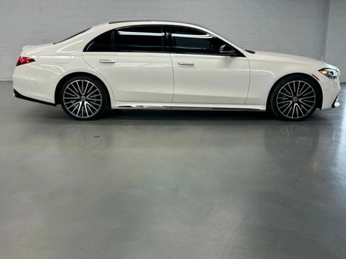 Used 2023 Mercedes-Benz S 580 S 580 4MATIC Sedan 4D image 7