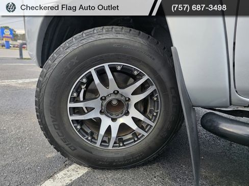 Used 2013 Toyota Tacoma PreRunner image 13