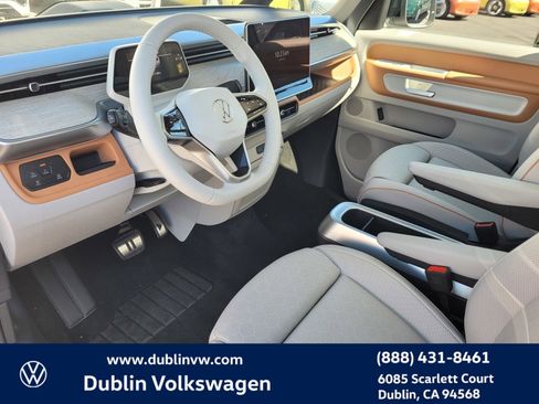 New 2025 Volkswagen ID. Buzz 1st Edition image 9