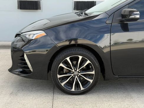 Used 2017 Toyota Corolla SE w/ Carpet Mat Package (TMS) FWD image 25
