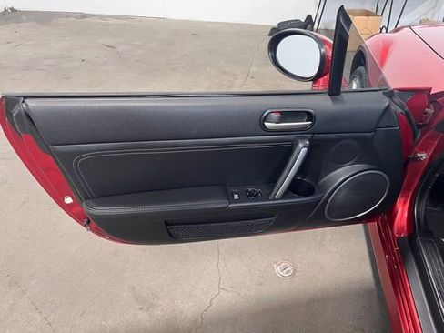 Used 2015 MAZDA MX-5 Miata Grand Touring w/ Premium Package image 15