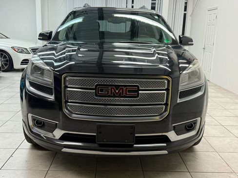 Used 2013 GMC Acadia Denali image 2