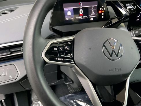 Used 2023 Volkswagen ID.4 Pro image 23