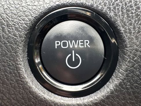 Certified 2025 Toyota Camry SE w/ Convenience Package image 35