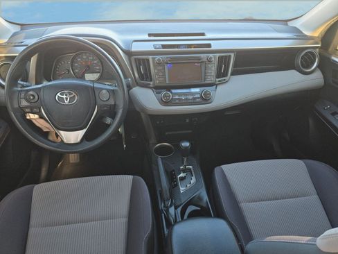 Used 2013 Toyota RAV4 XLE image 11