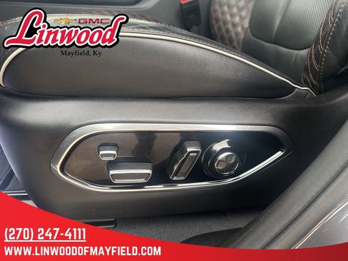 Used 2023 Jeep Grand Cherokee L Summit w/ Advanced Protech Group IV image 20