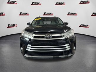 Used 2018 Toyota Highlander XLE video 2