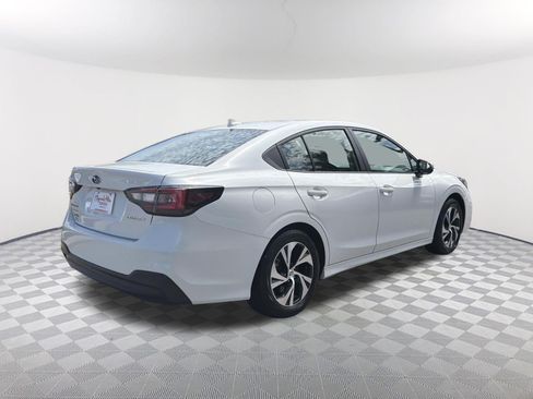Used 2025 Subaru Legacy Premium AWD/4WD image 16