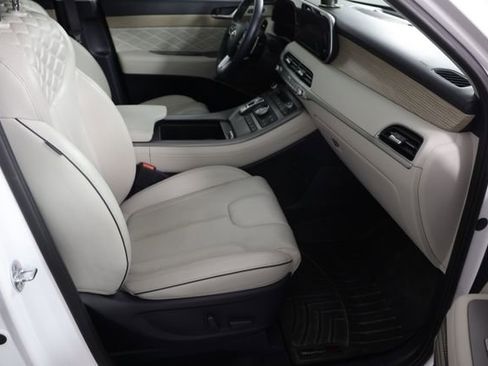 Used 2022 Hyundai Palisade Calligraphy image 26