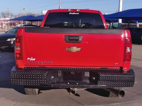 Used 2009 Chevrolet Silverado 2500 LT w/ Exterior Plus Package image 8