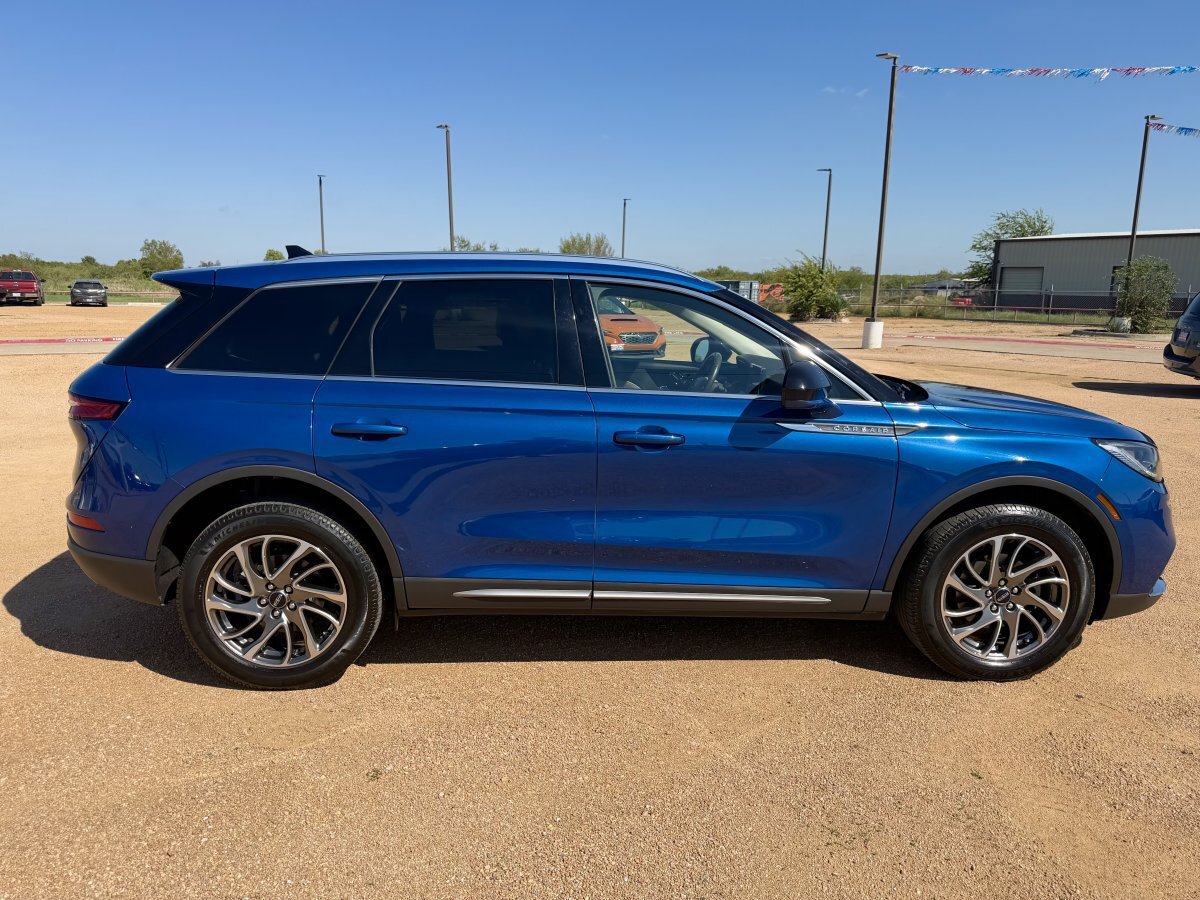 Used 2021 Lincoln Corsair FWD w/ Equipment Group 101A image 7