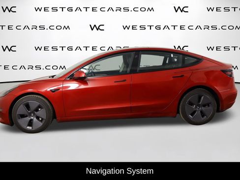 Used 2023 Tesla Model 3 Standard Range image 5