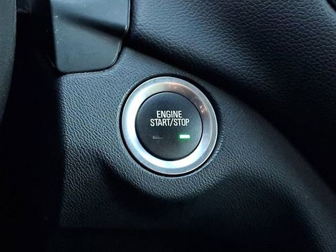 Used 2024 Chevrolet Equinox LT FWD image 24
