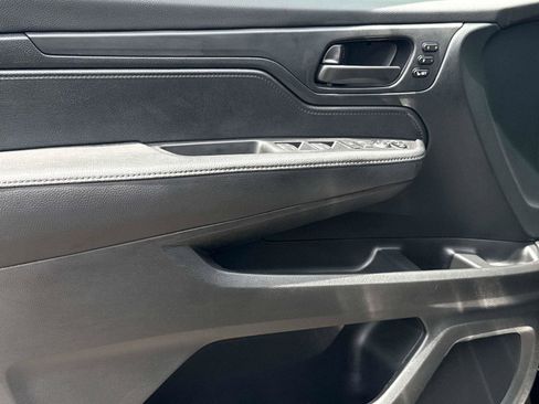 Certified 2023 Honda Odyssey Sport image 19
