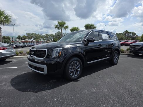 New 2025 Kia Telluride LX image 4