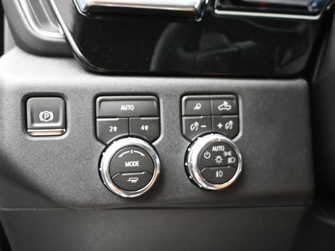 New 2026 GMC Sierra 1500 Elevation w/ Preferred Package AWD/4WD image 22