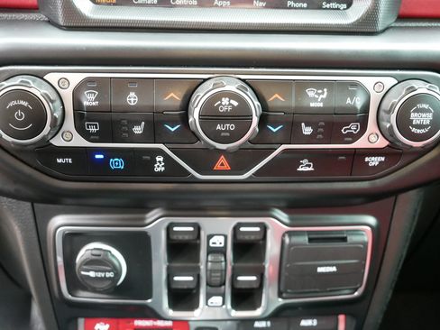 Used 2023 Jeep Wrangler Unlimited Rubicon 4xe AWD/4WD image 23