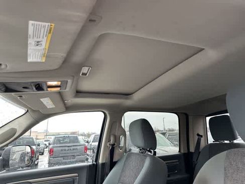 Used 2017 RAM 2500 Big Horn w/ Sport Appearance Group image 4