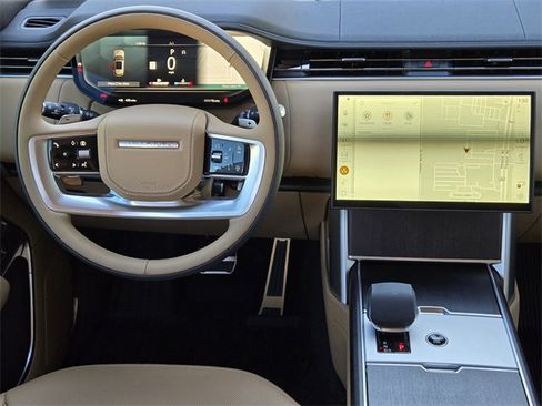 New 2026 Land Rover Range Rover SE image 19