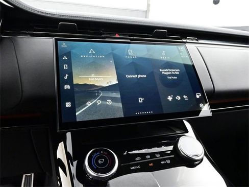 Used 2023 Land Rover Range Rover Sport SE Dynamic image 10