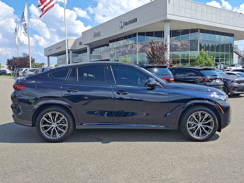 Used 2026 BMW X6 xDrive40i w/ Climate Comfort Package AWD/4WD image 32
