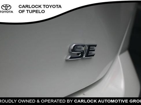 Used 2026 Toyota Camry SE FWD image 13