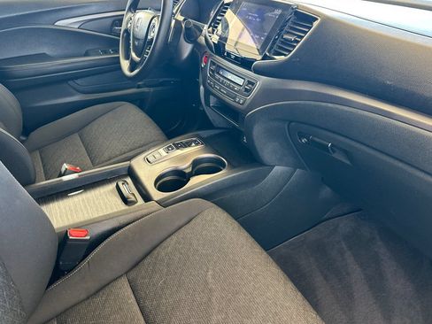 Certified 2023 Honda Ridgeline Sport image 15