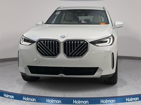 New 2026 BMW X3 xDrive30 w/ Premium Package image 2