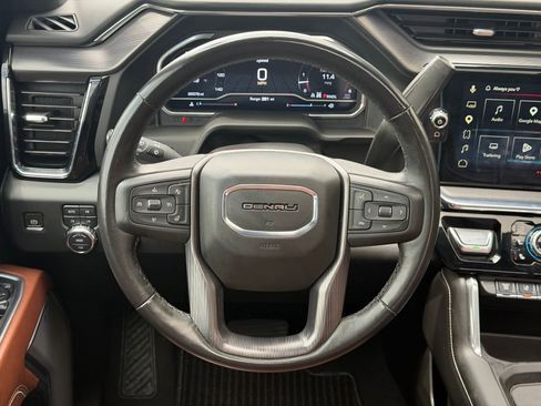 Used 2025 GMC Sierra 2500 Denali Ultimate AWD/4WD image 15