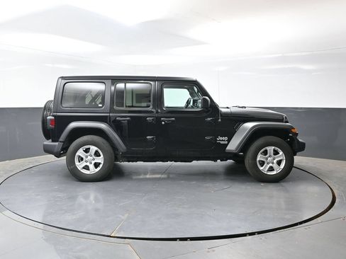 Used 2020 Jeep Wrangler Unlimited Sport S AWD/4WD image 4