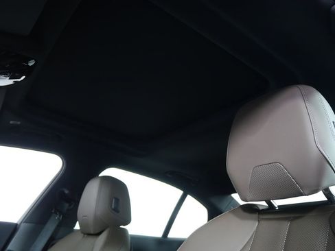 Used 2026 BMW 530i image 11