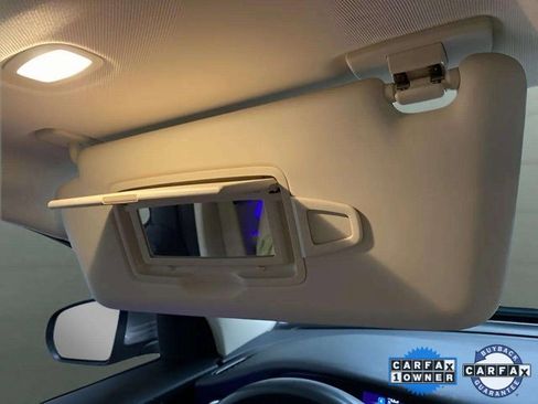 Used 2021 Mercedes-Benz GLC 300 image 60