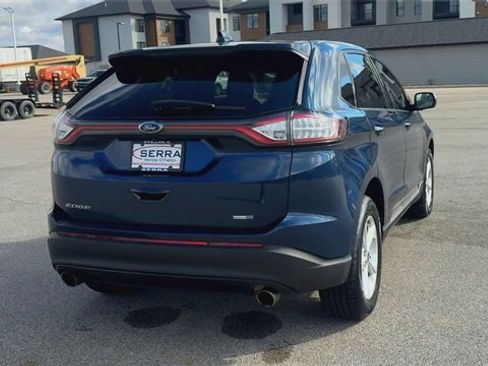 Used 2017 Ford Edge SE image 8