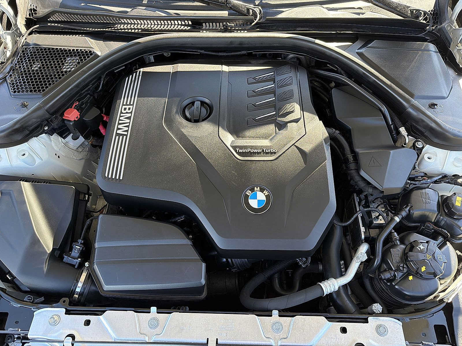 Used 2020 BMW 330i Sedan w/ Convenience Package RWD image 17