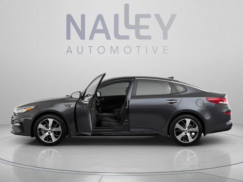 Used 2020 Kia Optima LX FWD image 2