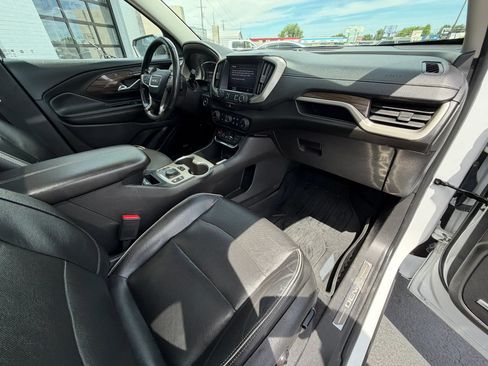 Used 2021 GMC Terrain Denali w/ Denali Premium Package AWD/4WD image 13