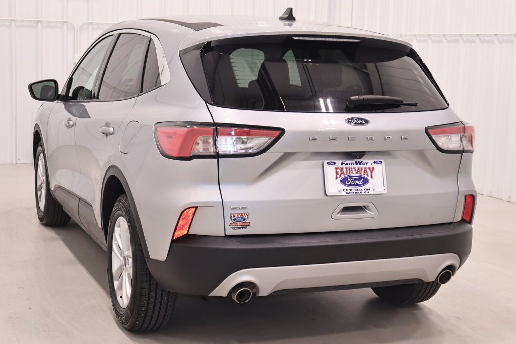 Certified 2022 Ford Escape SE w/ Convenience Package FWD image 7