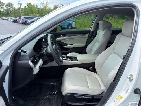 Used 2021 Honda Accord LX image 12