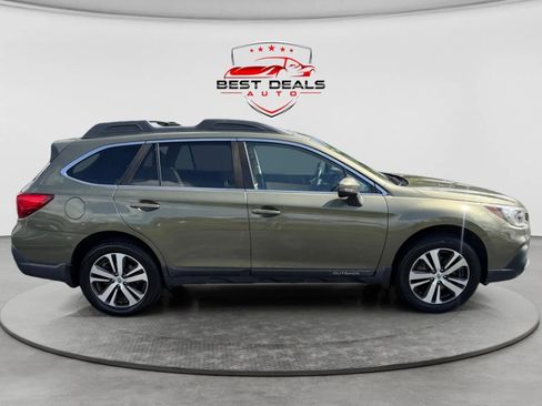 Used 2019 Subaru Outback 2.5i Limited AWD/4WD image 6